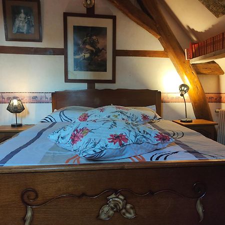 La Taniere Des Tanneries Bed & Breakfast Тонер Екстериор снимка